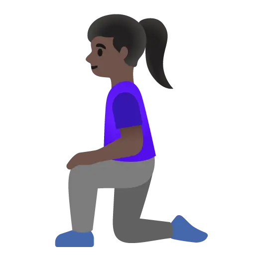 Woman Kneeling: Dark Skin Tone